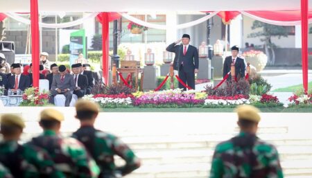 Upacara HUT ke-78 RI, Ema Sumarna Pamer Capaian Kota Bandung