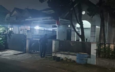 Geledah Kontrakan di Bandung, Polisi Amankan Seorang Pria dan Senapan Laras Panjang kontrakan