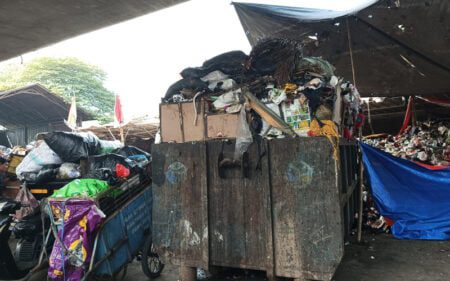 Sporadis, Kota Bandung Gali 5 Lubang di Tegalega Atasi Lautan Sampah Kota Bandung