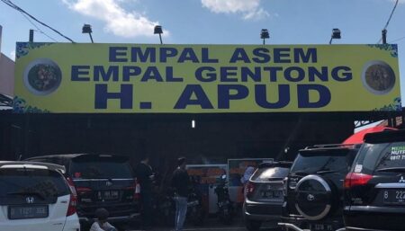 7 Tempat Wisata Kuliner Legendaris di Cirebon, Dijamin Enak dan Bikin Ketagihan