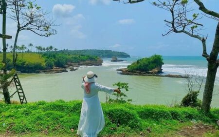 Rekomendasi 6 Tempat Wisata Keren di Ujung Genteng Sukabumi, Nomor 5 Mirip Tanah Lot Bali Ujung Genteng