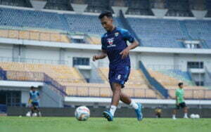 Robi Darwis