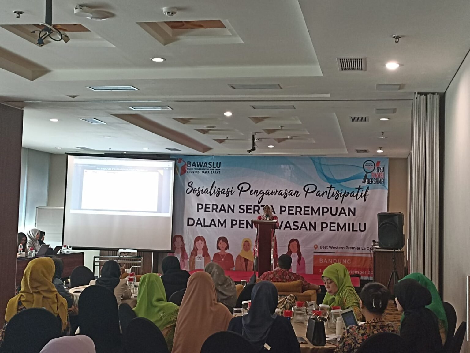Bawaslu Jabar Sosialisasikan Pentingnya Partisipasi Perempuan dalam Pengawasan Pemilu