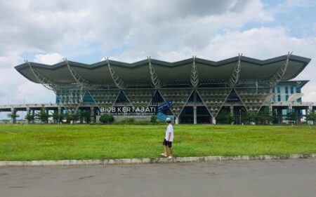 Dishub Jabar Bagikan 3.000 Tiket Shuttle Gratis Bandara Kertajati