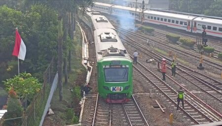 Kereta Feeder Whoosh Anjlok, KAI: Tidak Ada Penumpang Didalamnya
