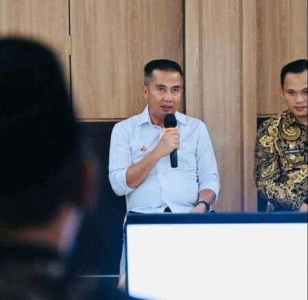 Tanggapi Ema Sumarna Diduga Jadi Tersangka Baru Kasus CCTV, Bey Minta Tunggu Proses Hukum