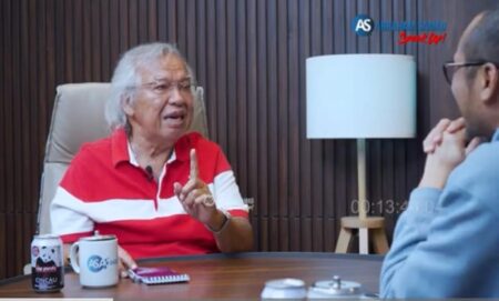 Panda Nababan Sebut Jokowi Orang Pertama yang Rencanakan Ganjar Jadi Capres