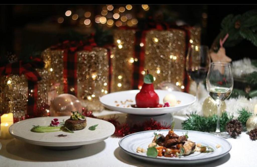 Rekomendasi Tiga Tempat Dinner di Bandung Cocok Rayakan Malam Natal