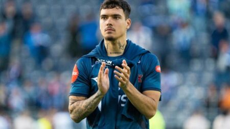 Persib Bidik Shayne Pattynama, Eks Viking FK Jadi Kandidat Pengganti Edo Febriansah