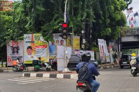 Banyak Pelanggaran, Pemkot Cimahi Ingatkan APK Pilkada Dipasang Sesuai Aturan