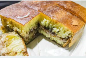Wajib Coba! 5 Martabak Bandung Ini Punya Rasa Manis hingga Gurih yang Bikin Nagih