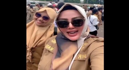 Intip Profil Wiwin Komalasari, Kades Glamor dengan Koleksi Tas Mewahnya