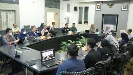 Jelang Libur Lebaran, Kemenparekraf Siapkan Strategi Lonjakan Wisatawan di Jabar