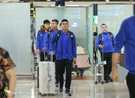Tiba di Indonesia, Timnas Vietnam Langsung Gelar Latihan di Senayan