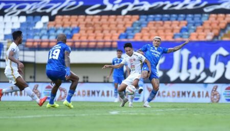 Link Live Streaming Persib vs Persija, Tekad Pangeran Biru Lanjutkan Tren Positif