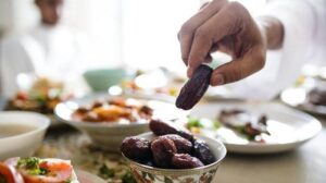 Tak Cuma Sunnah, Ini 4 Alasan Kurma Penting untuk Berbuka Puasa