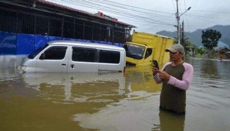 Dampak Banjir di Kota Padang: 110 Rumah dan 1 RSUP Rusak, 2.947 Warga Mengungsi