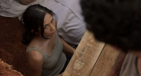 Bikin Penasaran, Ini 5 Easter Egg yang Muncul di Film Siksa Kubur