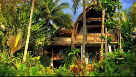 Recommended! Ini Tiga Villa di Batu Karas yang Wajib Dikunjungi