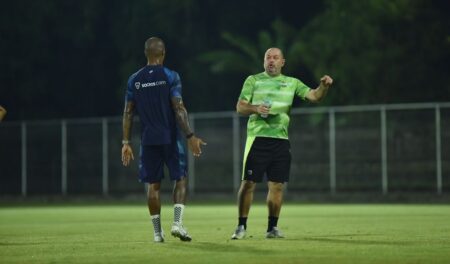 Tak Leha-Leha, Persib Langsung Tancap Gas Latihan saat Tiba di Bali