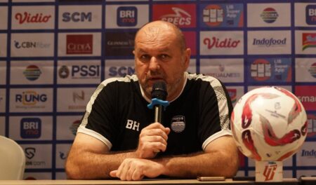 Pede Hadapi Bali United, Bojan Hodak Sebut Rekor Minor Persib hanya Masa Lalu