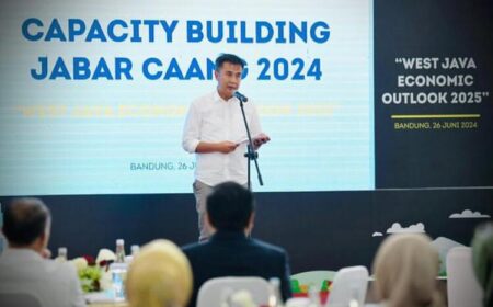 Hadirkan Mantan Menteri Keuangan, Bey Harap Lewat Capacity Building Wawasan OPD dan BUMD Meningkat