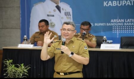 Sampaikan RAPBD 2025, Pemkab Bandung Barat Optimis Defisit Rp72,78 Miliar Bisa Ditutup