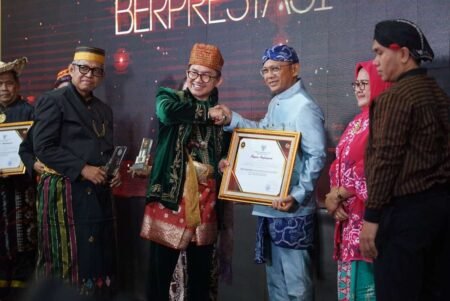 Jadi Lembaga Pendidikan Kedua Terbaik se-Indonesia, BPSDM Jabar Raih Penghargaan dari LAN RI