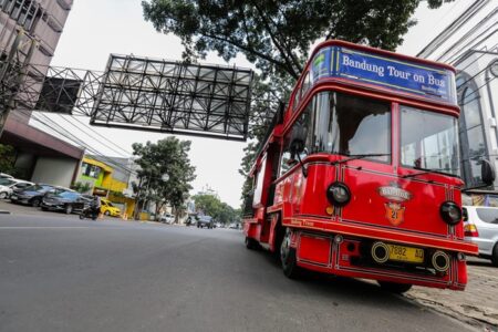 Mau Wisata Sejarah di Bandung Naik Bandros? Begini Cara Naik, Harga Tiket dan Rutenya