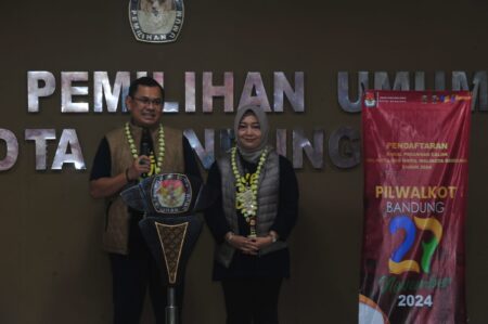 Beda dari Calon Lain, Arfi-Yena Diharapkan Rebut Hati Perempuan Bandung