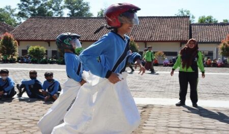 25 Ide Lomba 17 Agustus yang Seru dan Kekinian untuk Meriahkan HUT RI ke-80 lomba 17 agustus
