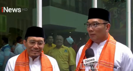 Kenakan Pakaian Betawi, Ridwan Kamil-Suswono Daftar Pilgub Jakarta