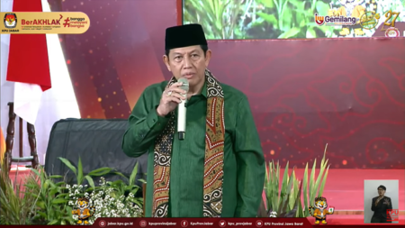 PKB Resmi Daftarkan Acep Adang-Gita KDI sebagai Cagub-Cawagub Jabar