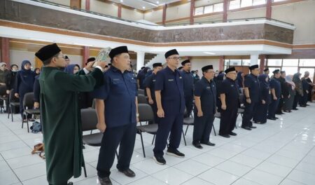 Demi Tingkatkan Pelayanan, Dadang Supriatna Lantik 68 Pejabat Pemkab Bandung