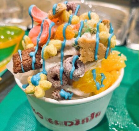 Akhir Pekan, Cobain Gelato dengan Varian Topping di Toko Es Djaja