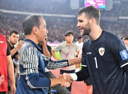 Tampil Apik, Maarten Paes Jadi Man of the Match hingga Banjir Pujian