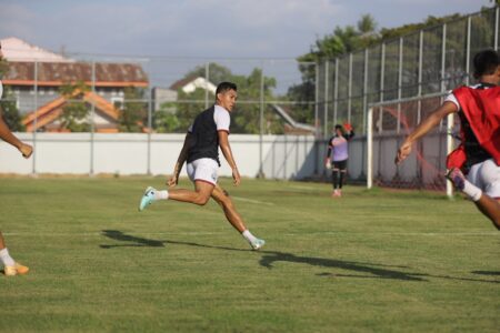 Waspada Motivasi Tinggi Persib, Gelandang PSM: Pertandingan Lawan Tim Kompetitif Pasti Berat!