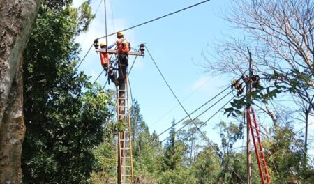 3.403 Rumah di Jabar Akan Dialiri Listrik Tahun Ini, Gunakan Skema APBD