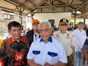 Lanjutkan Program Aher, Ahmad Syaikhu Prioritaskan Perbaikan Ruang Kelas dan Kesejahteraan Guru di Jabar