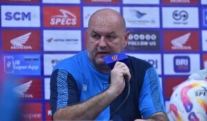 Kekhawatiran Bojan Hodak Terbukti, Persib Terlalu Meremehkan Semen Padang