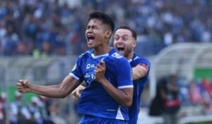 Setelah Absen Panjang, Dimas Drajad Comeback: Fokus Persib, Mimpi Timnas Menggema