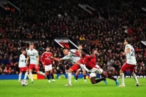 Calon Pemain Timnas Indonesia Mees Hilgers Bikin MU Frustasi di Old Trafford