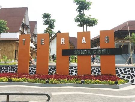 Menelusuri Kekayaan Seni dan Budaya di Teras Sunda Cibiru