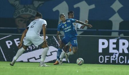Prediksi Susunan Pemain Persib Bandung vs Persik Kediri, Beckham Starter?