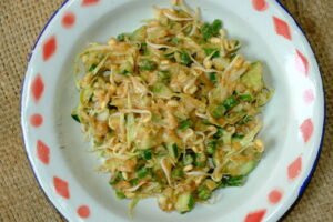 Asal-Usul Karedok, dari Desa di Sumedang hingga Jadi Ikon Kuliner Sunda