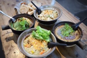 Kuliner Bandung Cocok Disantap saat Hujan, Yuk Cobain Cici Claypot