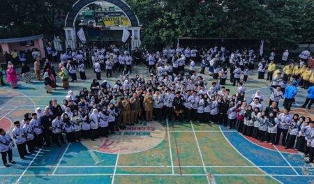 Pemkot Bandung Apresiasi Guru Berdedikasi dalam Peringatan Hari Guru Nasional