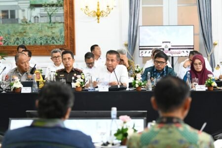 Bey Machmudin Pastikan Jawa Barat Siap Gelar Pilkada Serentak 2024