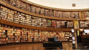 Perpustakaan Kota Bandung Hadirkan Fasilitas Modern dan Program Edukasi Lengkap