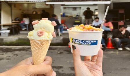 Nongkrong di Bengkel: 2 Kafe Otomotif Unik yang Wajib Dikunjungi di Bandung